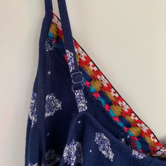 Patterned flow dress - Picture 4 of 4